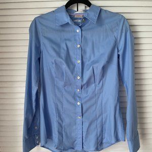 Van Heusen light blue dress shirt size S